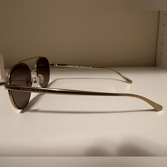 MK Gold Reflective Sunglasses - Picture 2 of 8
